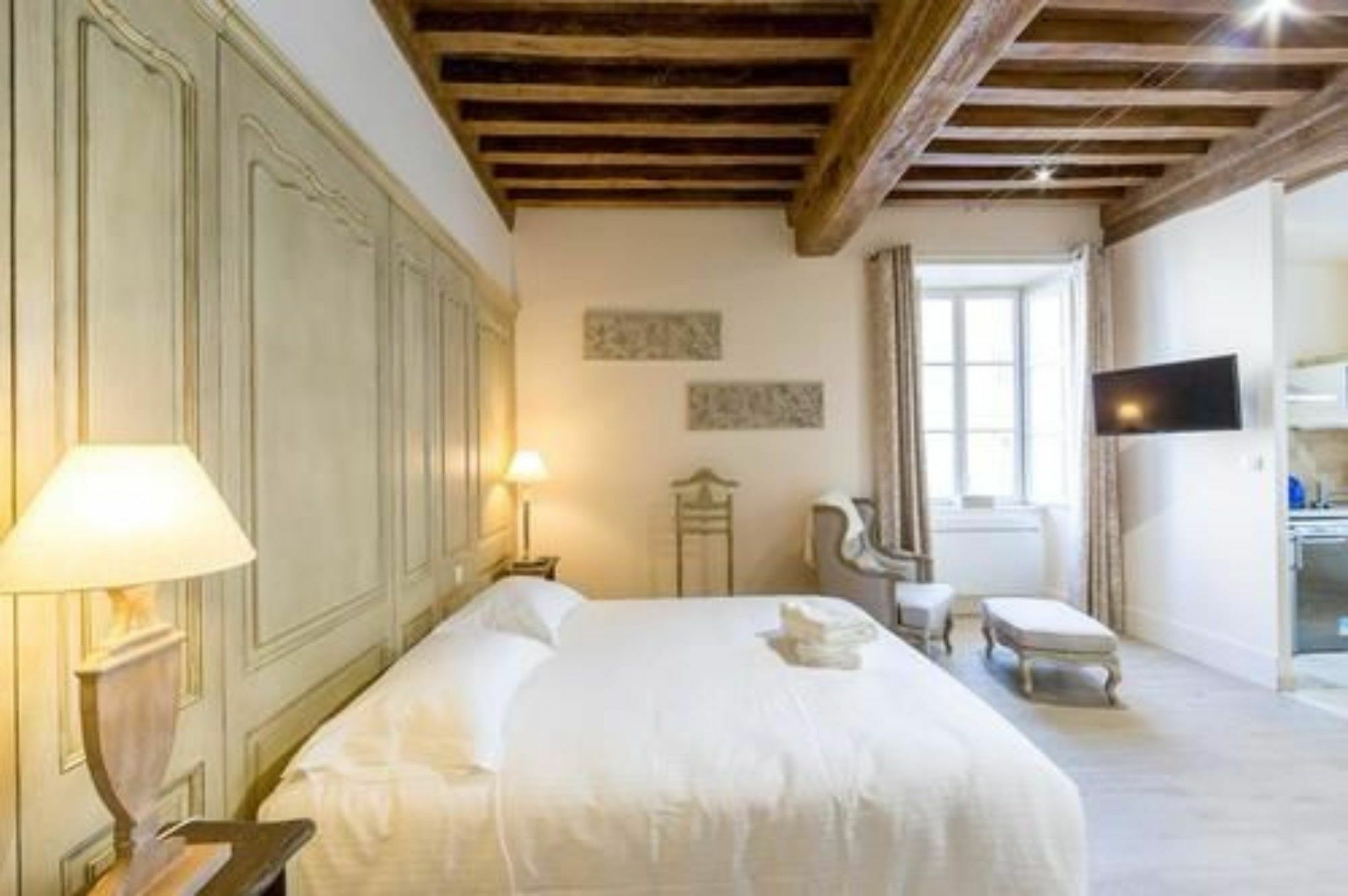 Le Cara Seheiah 1D Bed & Breakfast Beaune  Dış mekan fotoğraf